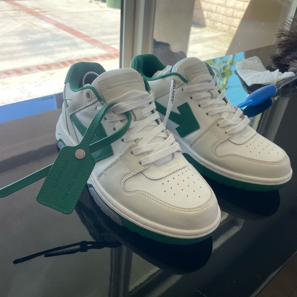 Women’s Out of Office “Ooo” Sneakers